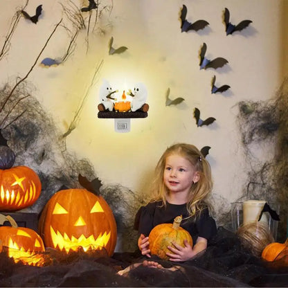 Luz de noche parpadeante con forma de fogata fantasma, luz de noche con llama parpadeante, luz LED 3D, pequeña linterna eléctrica de imitación, decoración de Halloween para interiores