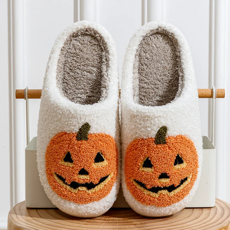 Zapatillas de mujer con forma de calabaza sonriente para Halloween, de invierno, para interior, con dibujos animados, cómodas, para el hogar, dormitorio, suaves, informales, planas, de felpa, para regalo