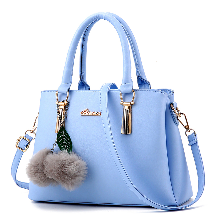 Elegant Ease Shoulder Bag